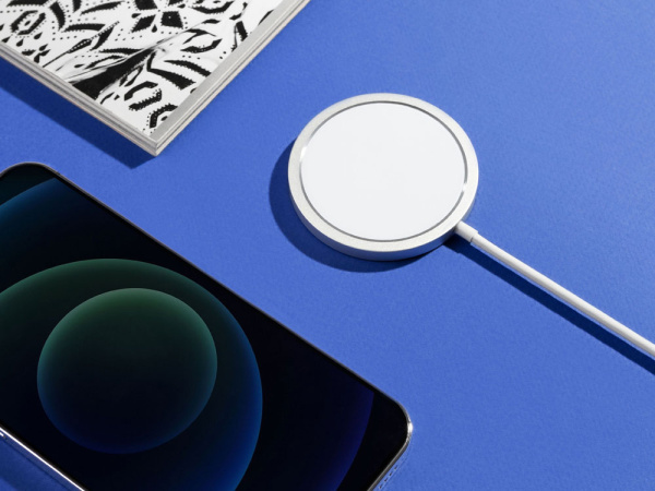 Беспроводное зарядное устройство «NEO Magneto», 15 Вт (с местом для логотипов), Цвет серый