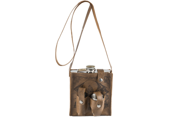 Набор фляга Guotai Hip flask 18oz с 3 рюмками и зажигалкой