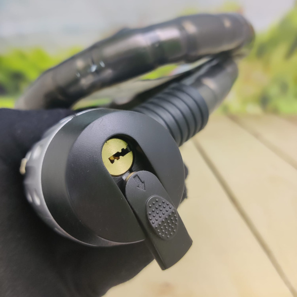 Замок-цепь противоугонный усиленный GP Tech Lock 2.5 х 100 см, стальные гильзы в пластиковой оболочке+ключи