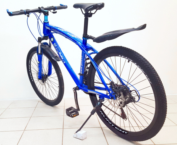 Велосипед BMW на спицах