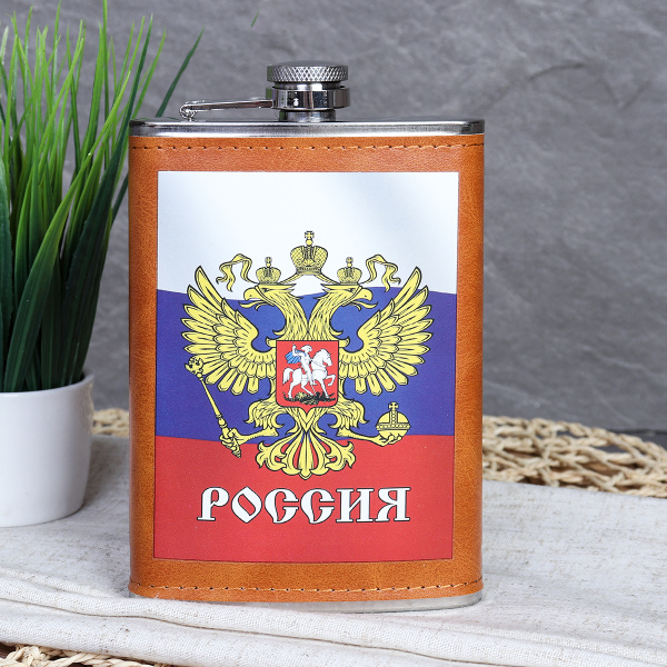 Набор в подарочной коробке Фляжка 180 мл Россия + 4 стопки 30 мл,воронка / FL-212 /уп 60/