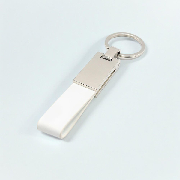 Брелок из искусственной кожи Лайн