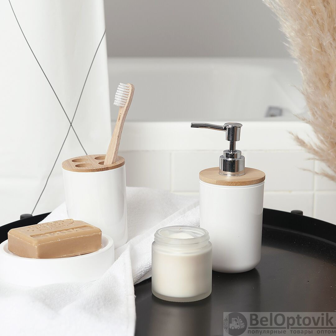 Стакан для зубных щеток пластиковый с бамбуковой крышкой "Fresh"