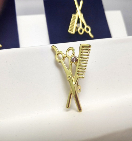 Брошь парикмахера "Ножницы - Расчёска"