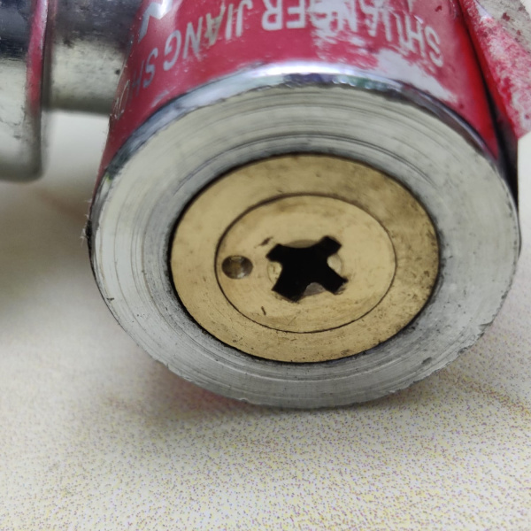 Замок-цепь противоугонный усиленный Anchi Lock 2.5 х 120 см, стальные гильзы в пластиковой оболочке+ключи  Черный