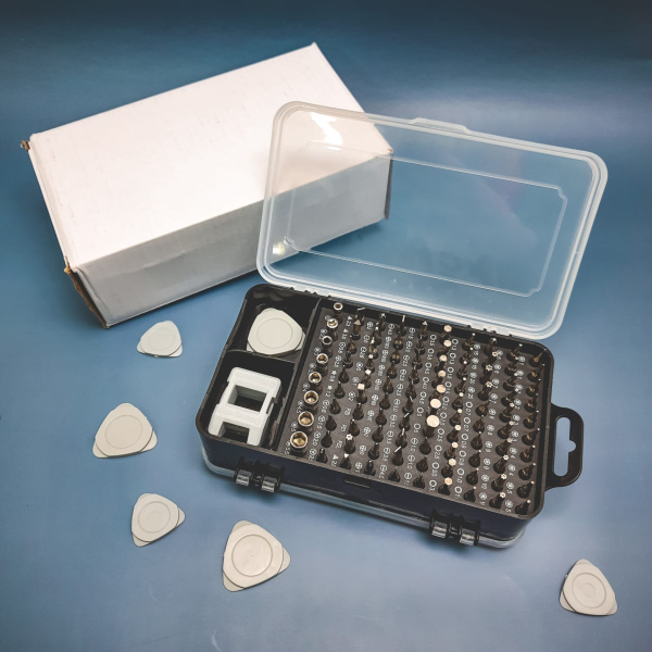 Набор инструментов для ремонта электроники 114 в 1 в кейсе (отвертка со сменными битами с гибким удлинителем)