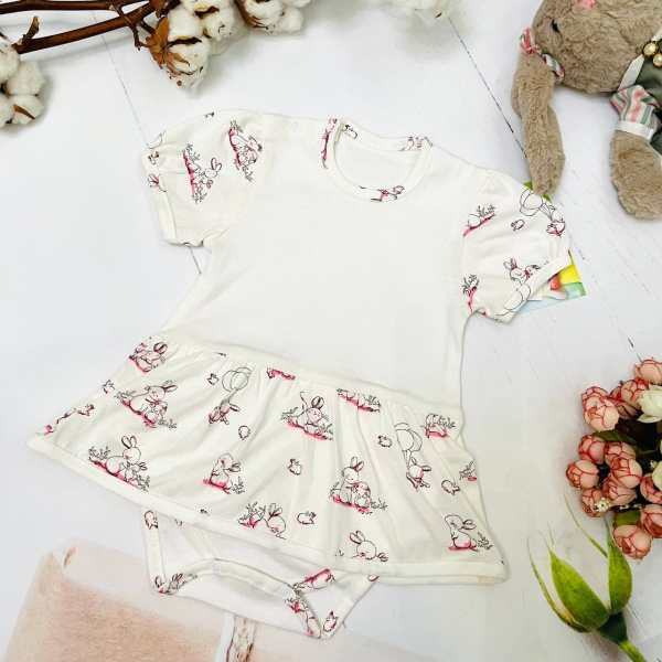 Полукомбинезон - боди из натурального хлопка для новорожденной девочки Bebika (20/18-7)