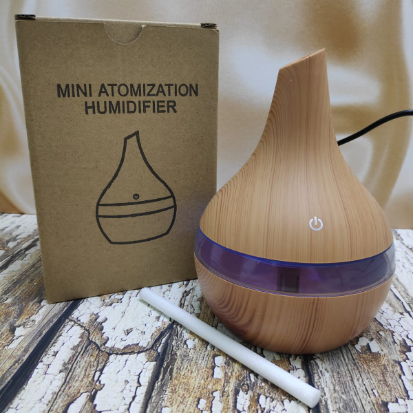 Увлажнитель (аромадиффузор) воздуха Mini Atomization Humidifier, с разноцветной подсветкой ,300 ml, 220V Темное дерево
