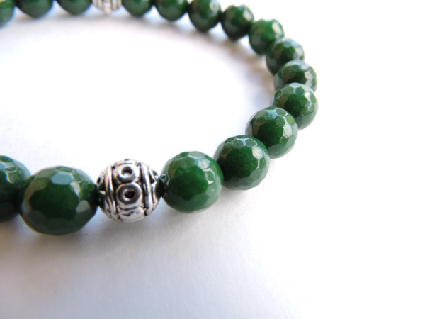 Браслет из зелёного агата