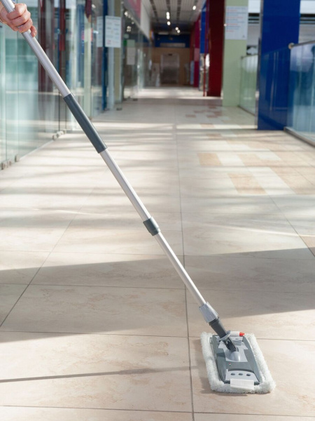 Рукоятка алюминиевая телескопическая защелкивающаяся 100-180 см HQ Profiline