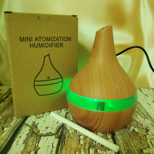 Увлажнитель (аромадиффузор) воздуха Mini Atomization Humidifier, с разноцветной подсветкой ,300 ml, 220V Темное дерево
