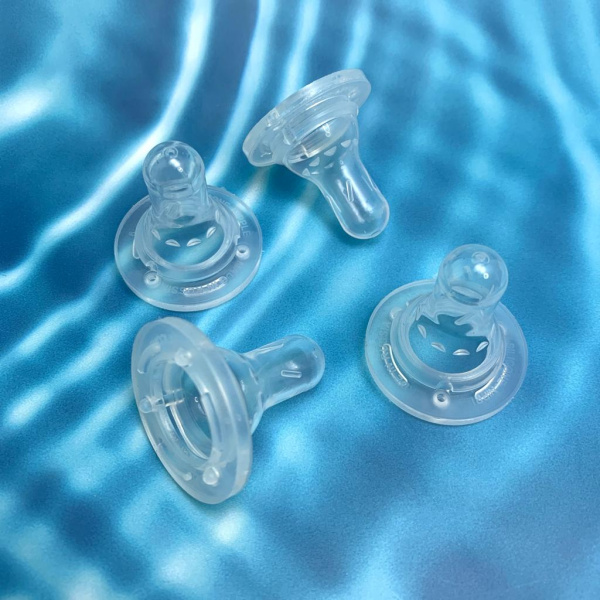 Силиконовая соска (комплект 2 шт) BABY FLOW узкое горло, отверстие размер L (сильный поток), с 6 месяцев