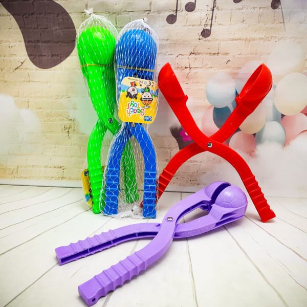 Игрушка для снега "Снежколеп" форма Мяч (снеголеп) / Диаметр шара 7 см, длина 35 см.