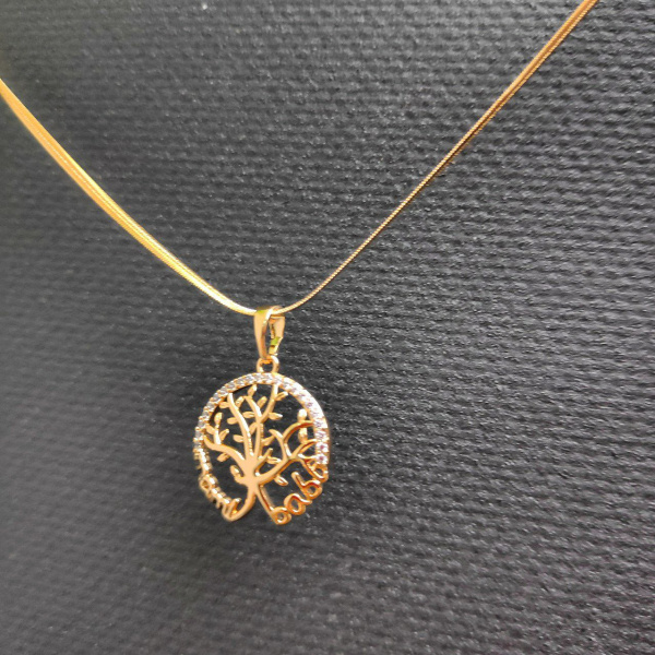 Подвеска Дерево жизни. Мама главная / Кулон 1,7 см. на цепочке Snake "Сингапур" под золото / Украшение женское на шею в обрамлении камней