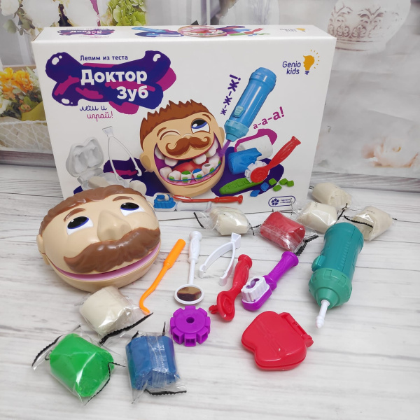 Набор для творчества GENIO KIDS Доктор Зуб Стоматолог (8 пакетиков теста для лепки по 50 гр + 8 аксессуаров для игры + боромашинка на батарейках)