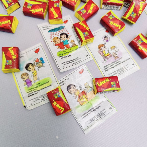 Блок жвачек Love is - Вишня-Лимон 100 шт. в блоке