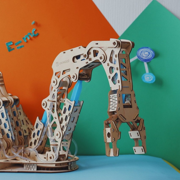 Деревянный конструктор (сборка без клея) “Гидравлическая рука UNIMO” UNIWOOD