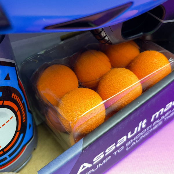 Детская игрушка оружие Бластер Assault Gun 40 см с мишенью, мягкими игровыми снарядами 12шт. 3+