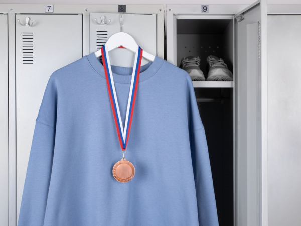 Медаль Regalia, большая, бронзовая, 7х7,8х0,2 см