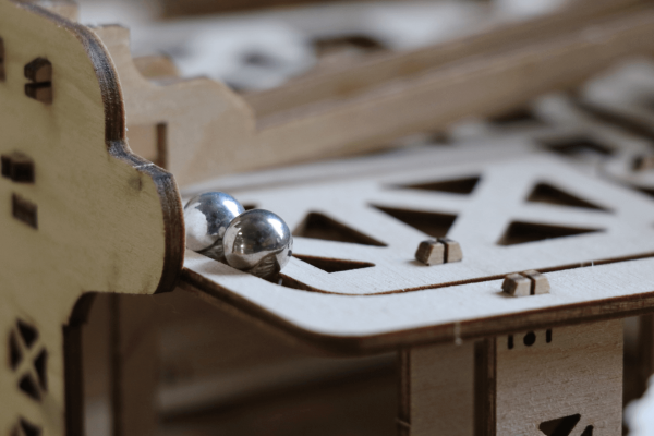 Деревянный конструктор (сборка без клея) "Механическая машина Марбл" UNIWOOD