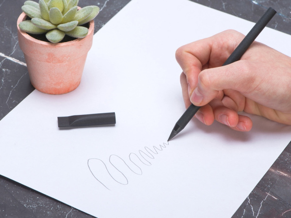 Вечный карандаш из переработанной бумаги «Recycled pencil», Цвет черный