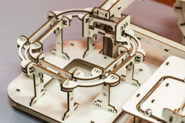 Деревянный конструктор (сборка без клея) "Механическая машина Марбл" UNIWOOD