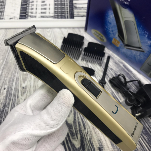 Машинка для стрижки волос PANASONIC ER-1011 аккумуляторная, 4 сменные насадки