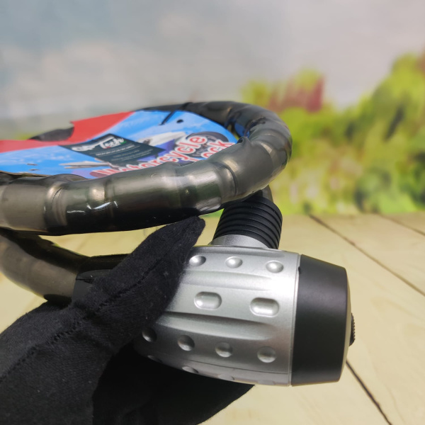 Замок-цепь противоугонный усиленный GP Tech Lock 2.5 х 100 см, стальные гильзы в пластиковой оболочке+ключи