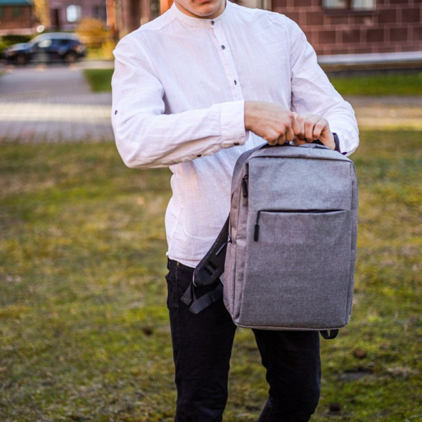 Городской рюкзак Eastpak с USB и отделением для ноутбука до 17" DF-XM01