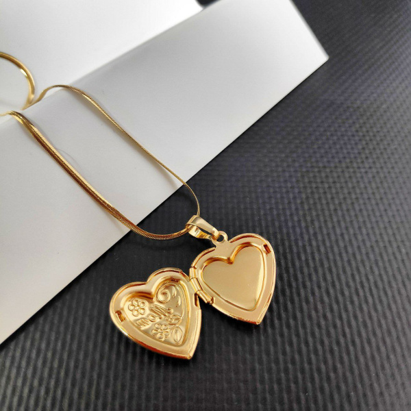 Подвеска - тайник Сердце на цепочке Snake Сингапур под золото / Кулон 2,0 см.