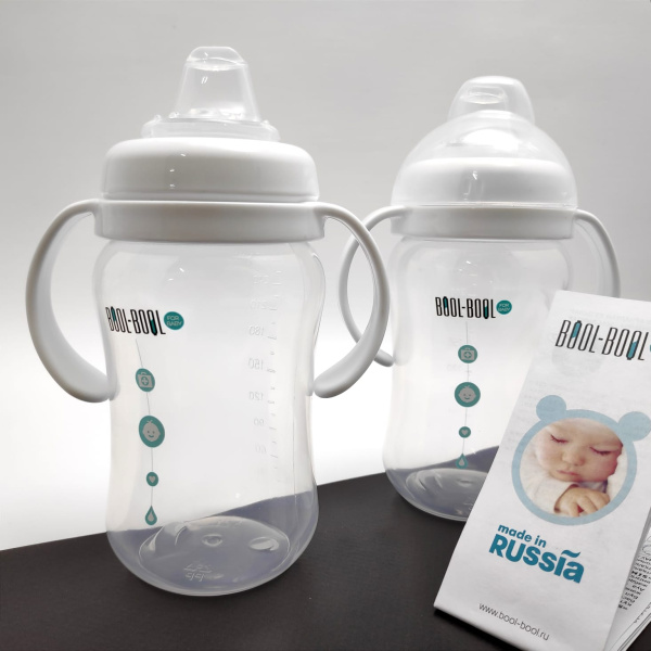 Поильник непроливайка PRO MED с силиконовым носиком,  270 мл (от 12 месяцев)