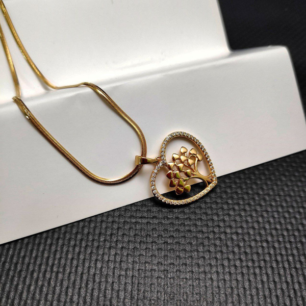 Подвеска Дерево жизни в сердце / Кулон 2,0 см. на цепочке Snake "Сингапур" под золото / Украшение женское на шею в обрамлении камней