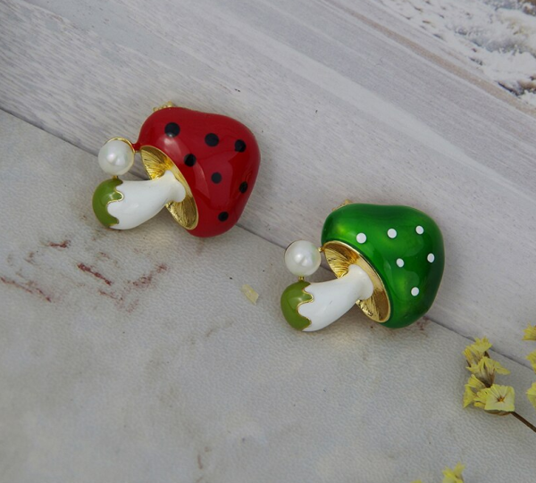 Брошь Грибочек 3,0 х2,5 см