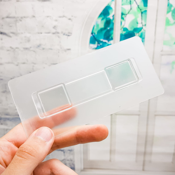 Диспенсер настенный ECOCO для туалетной бумаги и бумажных полотенец Цвет Миндальный