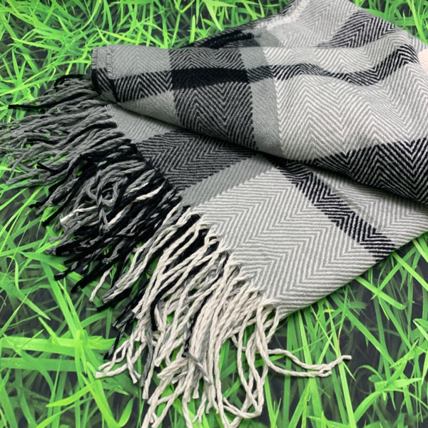 Плед акриловый для уюта Glama с бахромой, 130x160 см