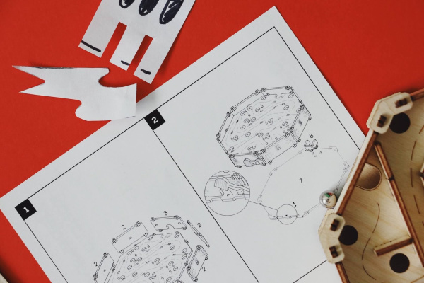 Деревянный конструктор-головоломка (сборка без клея) "Лабиринт Побег из замка" UNIWOOD