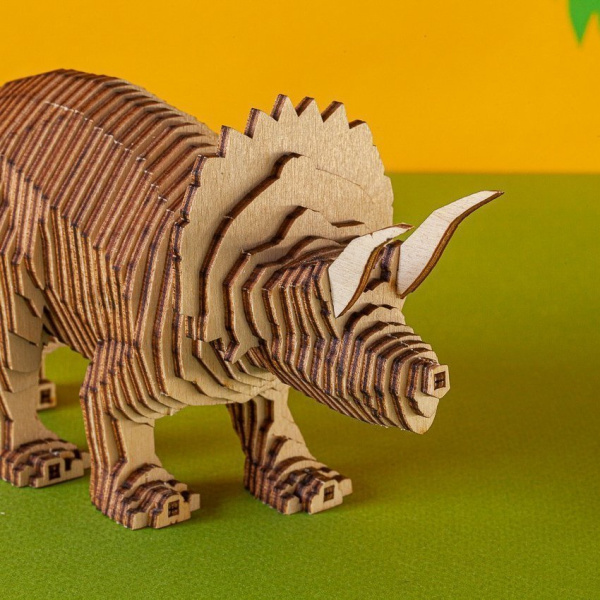 Деревянный конструктор "Трицератопс" (сборка без клея) с набором карандашей UNIWOOD