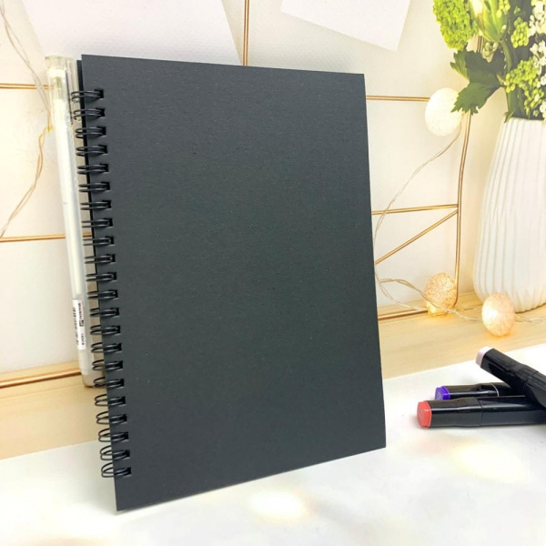 Скетчбук блокнот "Sketchbook" для рисования + белая ручка (А5, плотные листы, чёрная бумага, спираль, 40 листов)