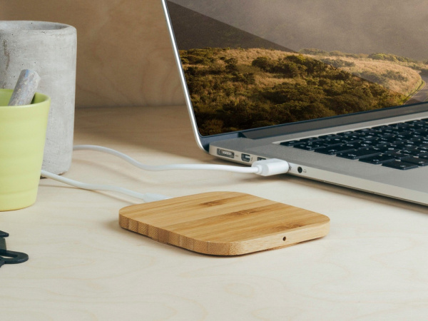 Беспроводное зарядное устройство «NEO Q5 Quick», 10 Вт, дерево, Цвет натуральный