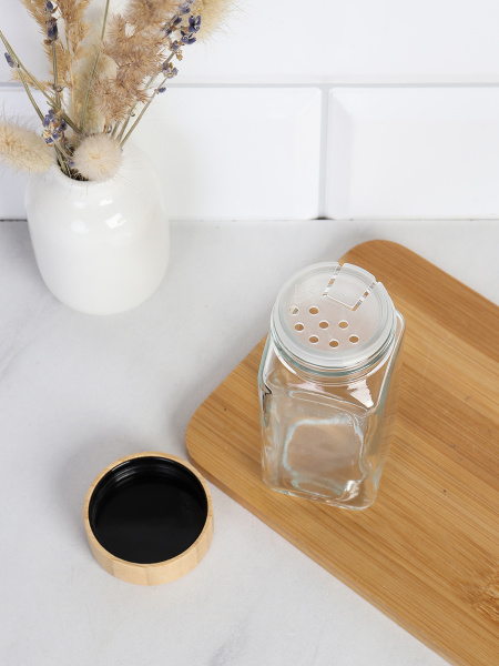 Солонка 10,5 см с ситечком 120 мл / KB105 /уп 144/ крышка бамбук