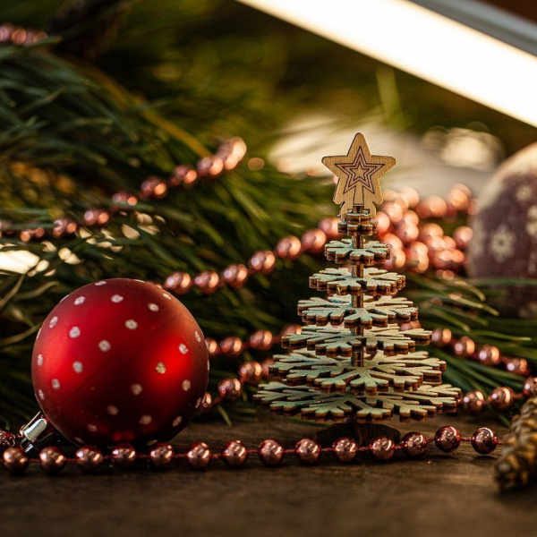 Конструктор из дерева UNОткрытка-коIWOOD "Елочка" 14 деталей