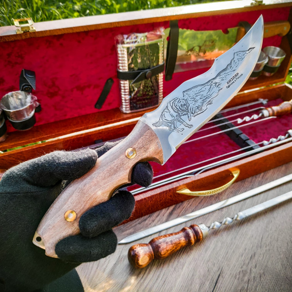 Набор для шашлыка и гриля в чемодане «Царский» 14 предметов