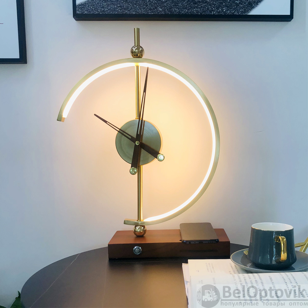 Светодиодный светильник с беспроводной зарядкой и часами Nikka